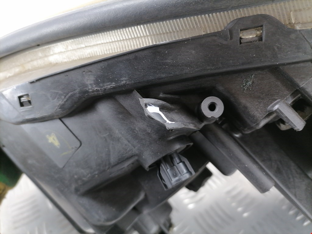 Фара правая LEXUS RX 300\330\350\400H 2003-2009