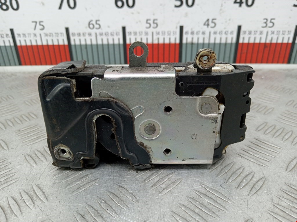 Замок двери передней правой FORD Fusion 2002-2012