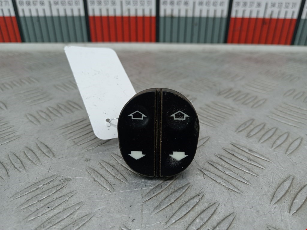 Блок управления стеклоподъемниками FORD Fusion 2002-2012