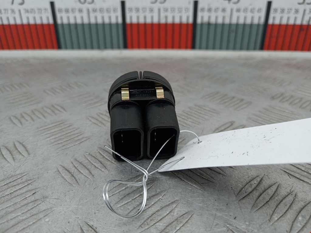 Блок управления стеклоподъемниками FORD Fusion 2002-2012