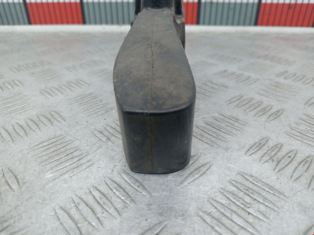 Ограничитель открывания двери SKODA Rapid 2012-2020