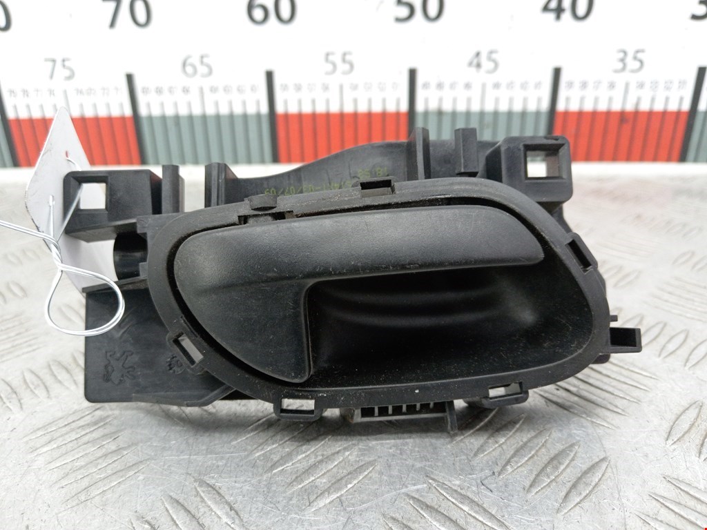 Ручка дверная передняя внутренняя правая CITROEN Berlingo 2008-н.в.