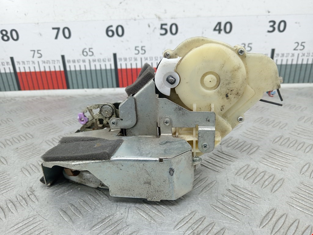 Замок двери передней правой HONDA Jazz 2001-2008