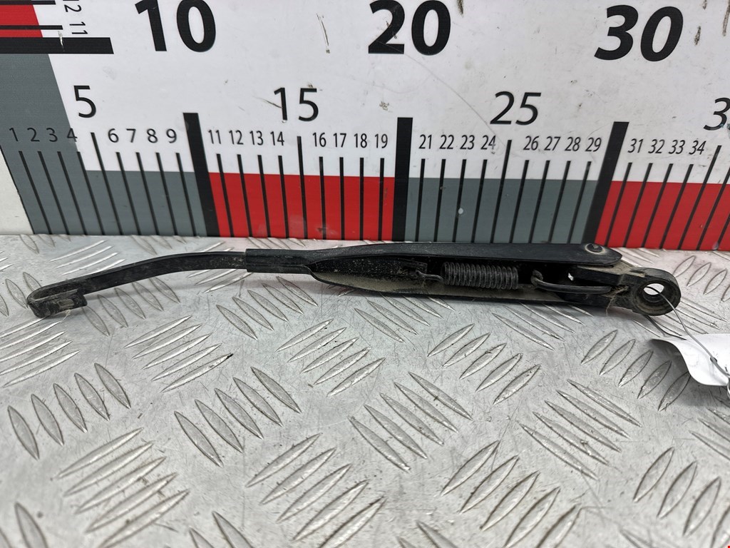 Поводок дворника задний (заднего) MERCEDES-BENZ A-Class W168 1997-2004