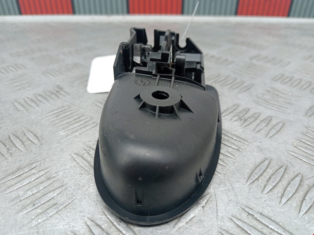 Ручка дверная передняя внутренняя правая TOYOTA Yaris II XP50 2005-2011