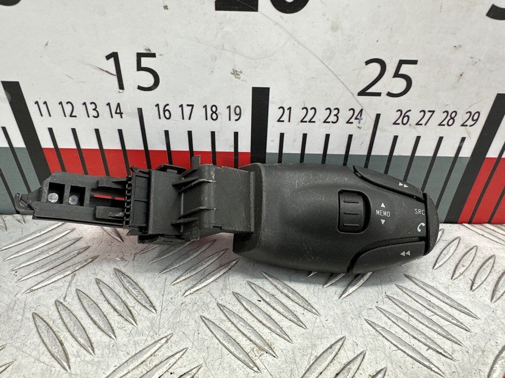 Переключатель подрулевой управления магнитолой PEUGEOT 207 2006-2015