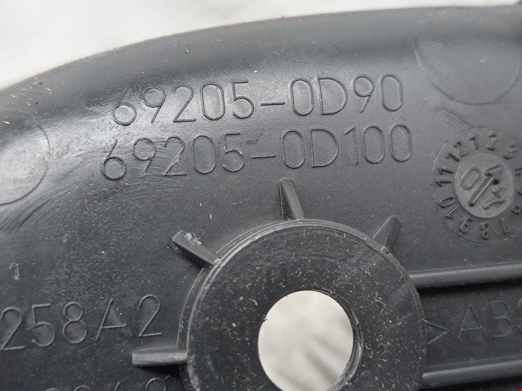 Ручка дверная передняя внутренняя правая TOYOTA Yaris II XP50 2005-2011