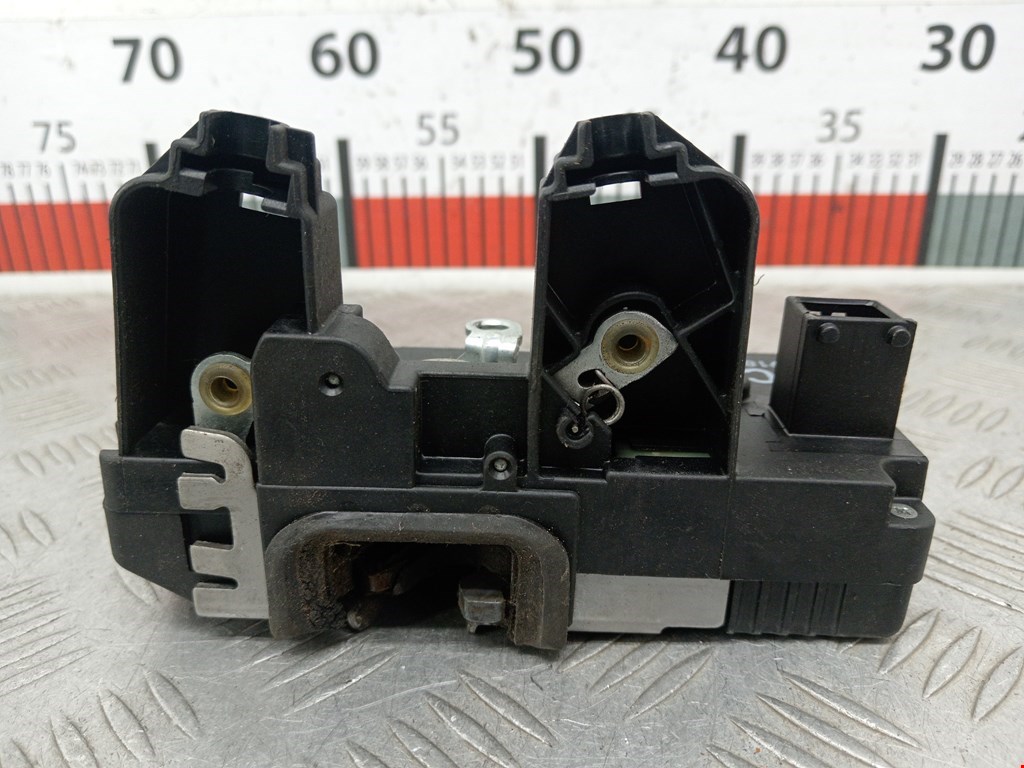 Замок двери сдвижной OPEL Combo C 2001-2011