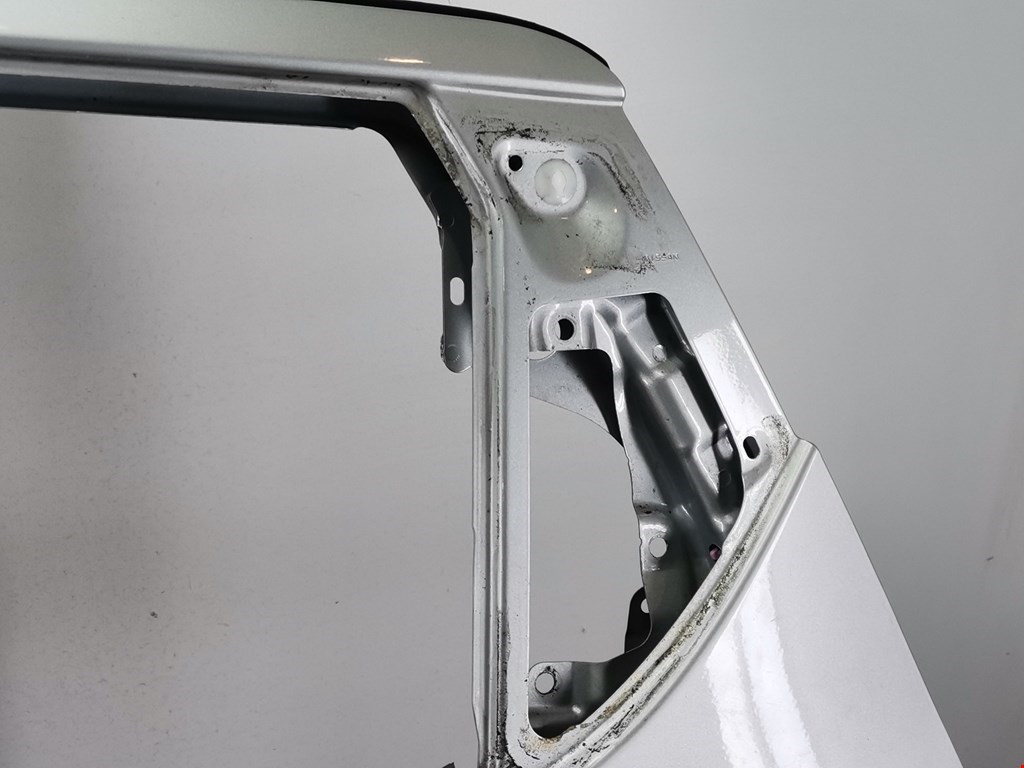 Дверь задняя левая NISSAN Juke 2010-2019