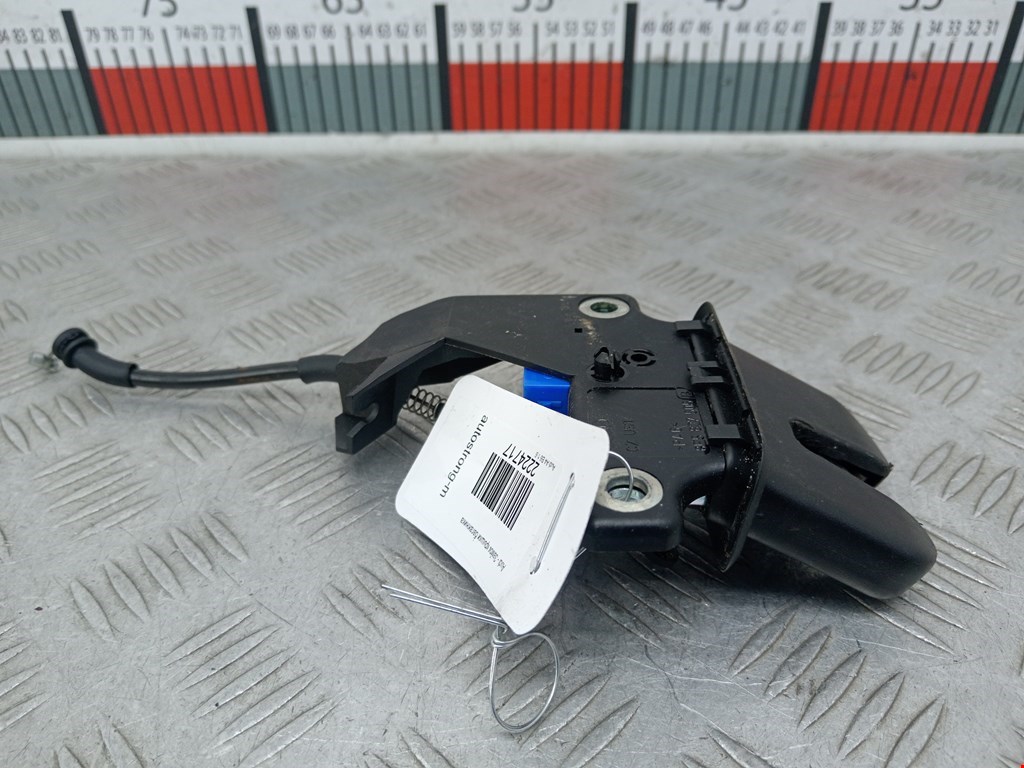 Замок багажника (крышки двери) AUDI A4 B6 2001-2005