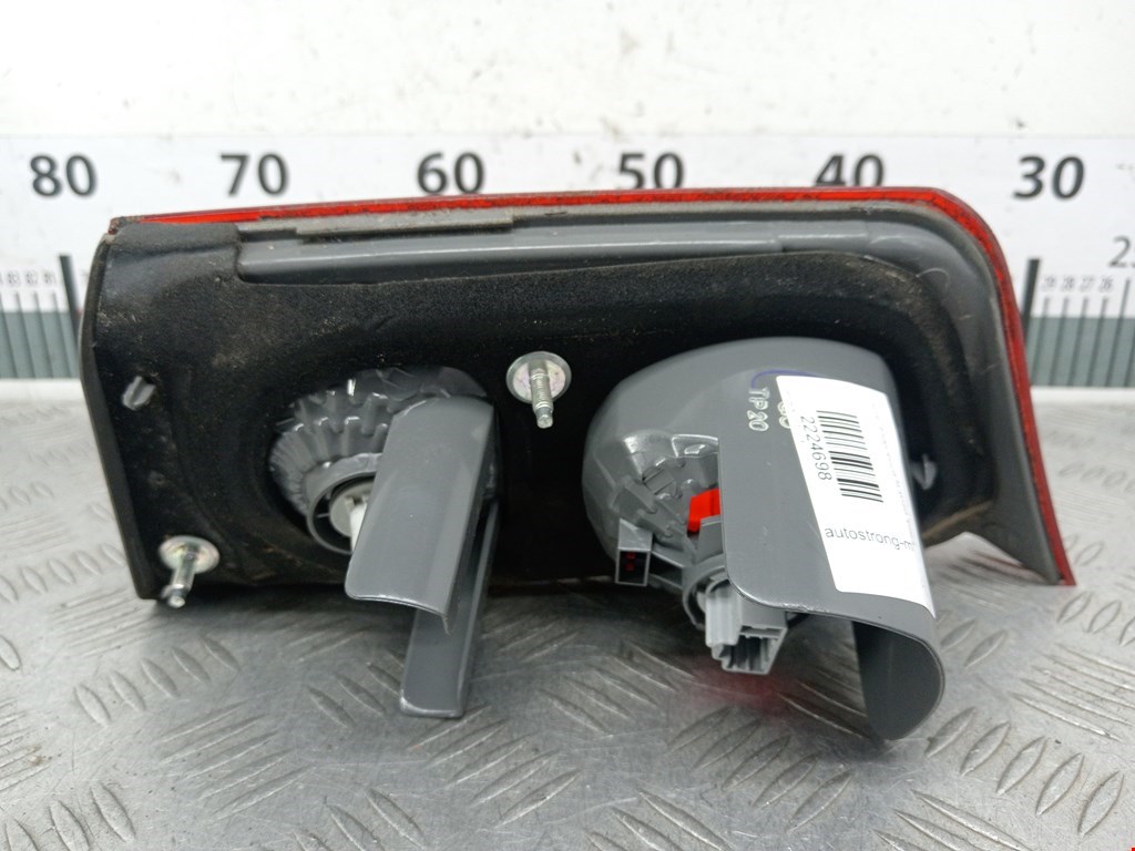 Фонарь задний внутренний правый HONDA Accord VII 2002-2007