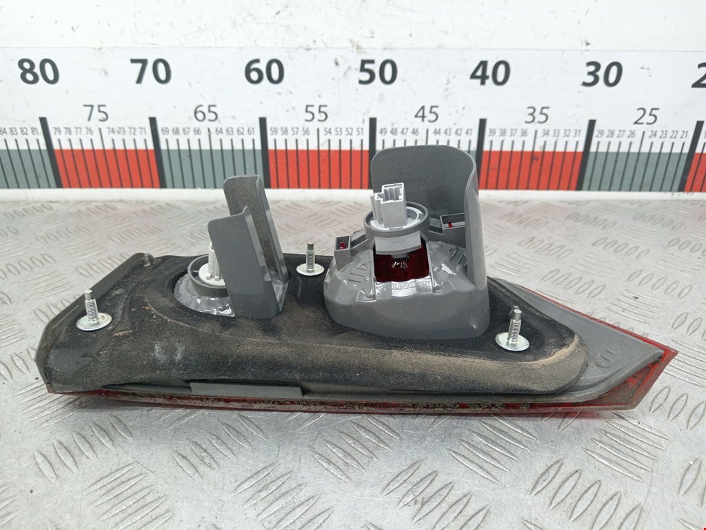 Фонарь задний внутренний правый HONDA Accord VII 2002-2007