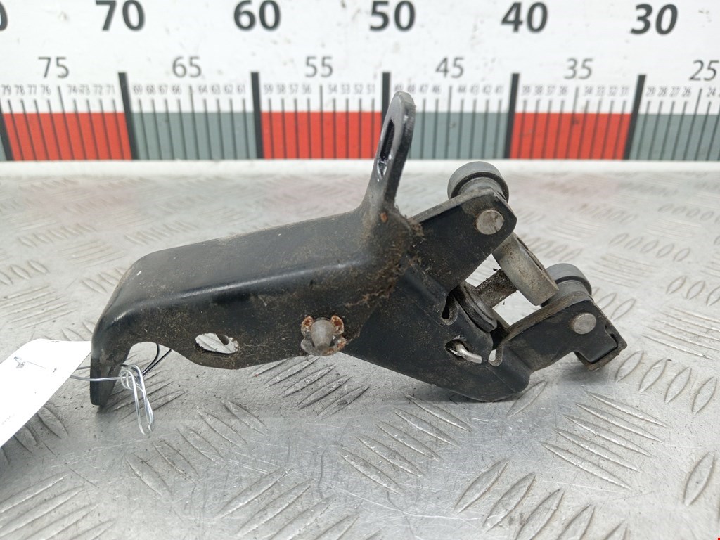 Ролик двери сдвижной (левый/правый средний верхний/нижний) OPEL Combo C 2001-2011