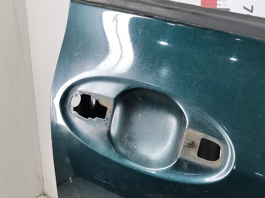 Дверь передняя правая TOYOTA Yaris II XP50 2005-2011