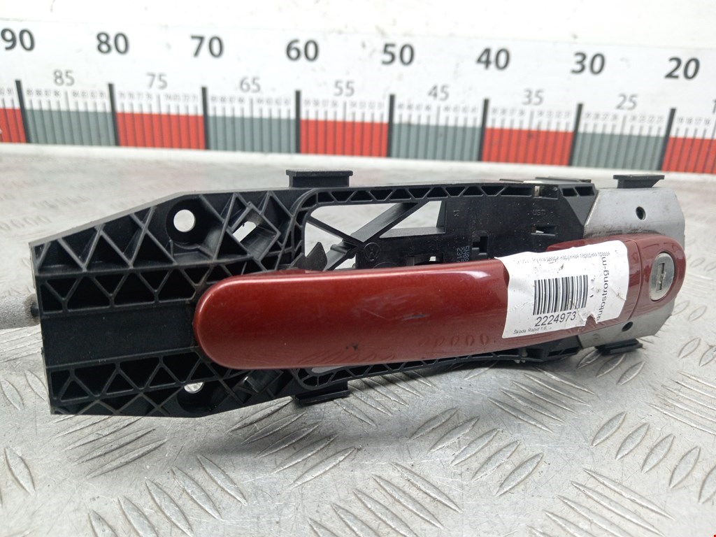 Ручка двери передней наружная правая SKODA Rapid 2012-2020