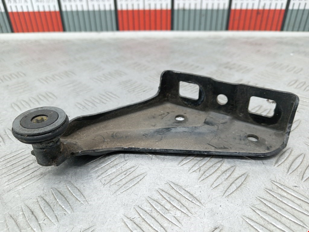 Ролик двери сдвижной (левый/правый средний верхний/нижний) OPEL Combo C 2001-2011