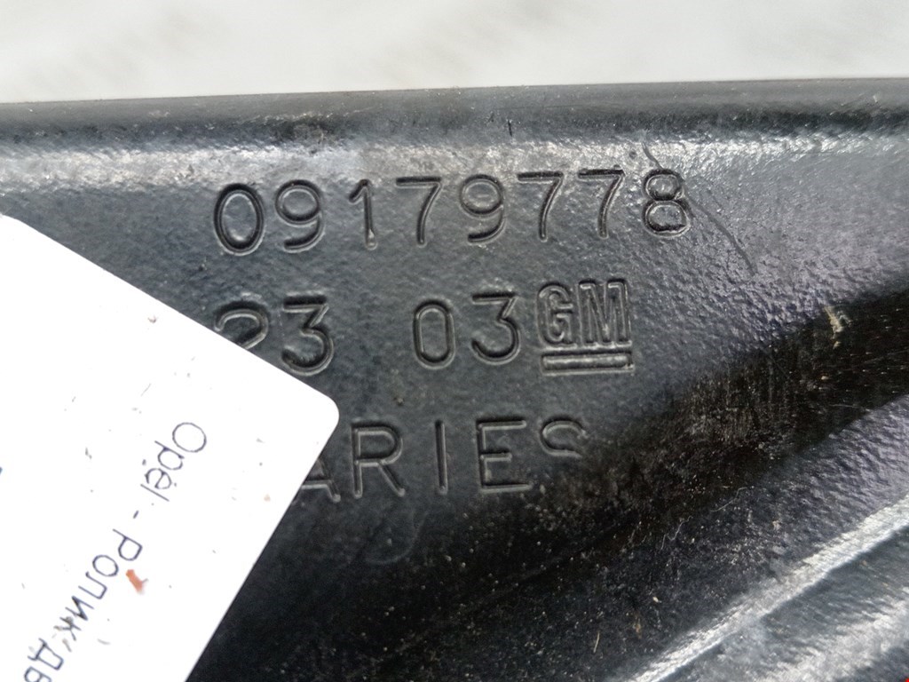 Ролик двери сдвижной (левый/правый средний верхний/нижний) OPEL Combo C 2001-2011