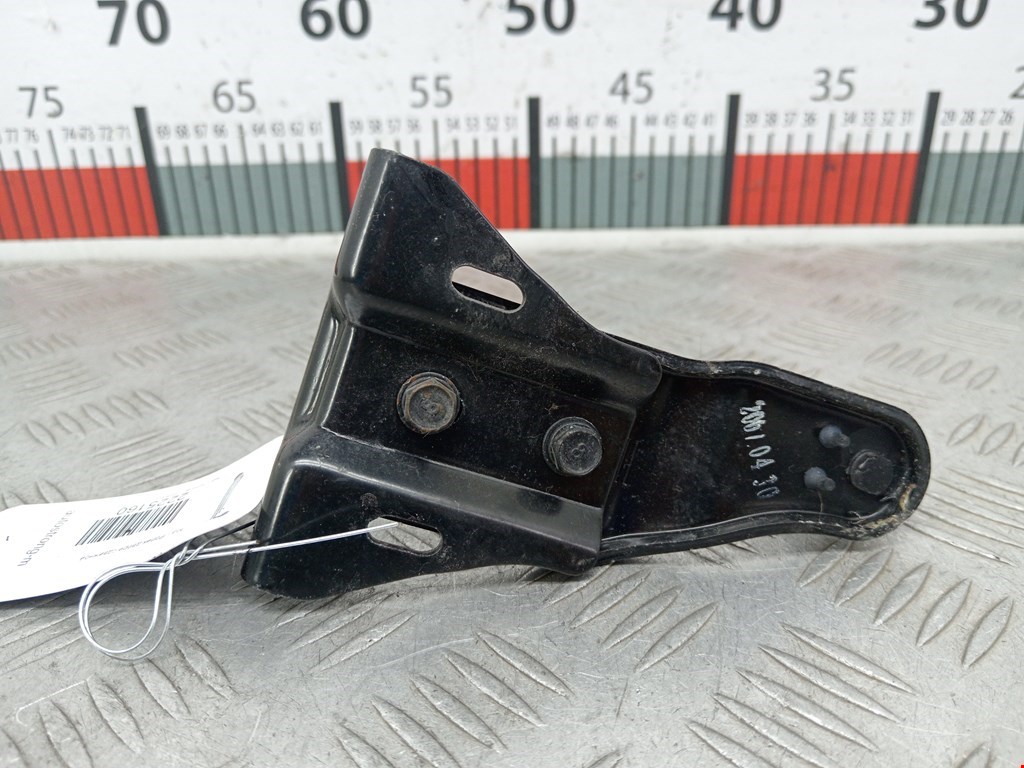 Ролик двери сдвижной (левый/правый средний верхний/нижний) KIA Carnival II 2006-2014