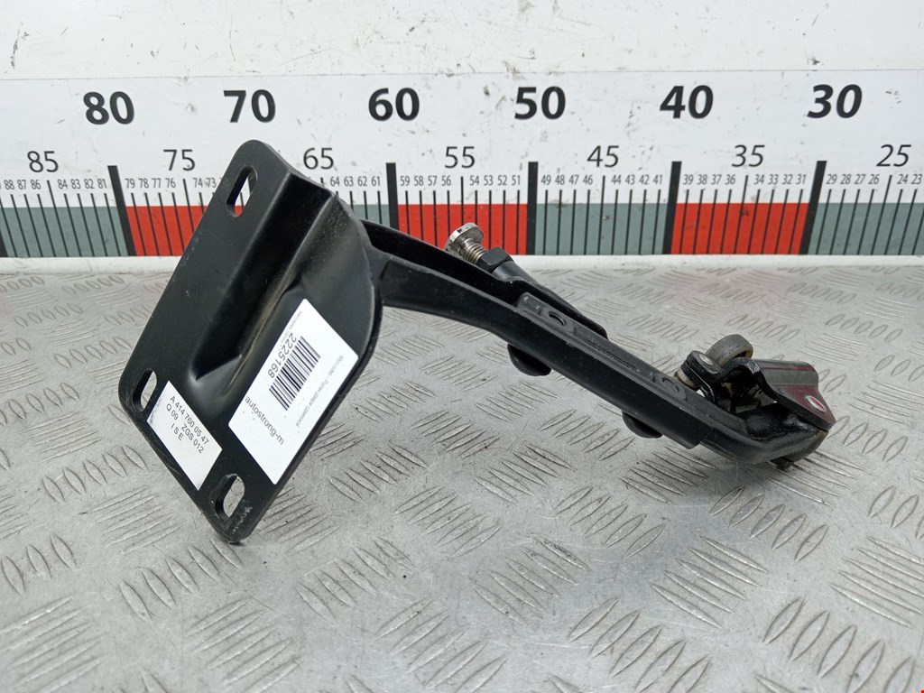 Ролик двери сдвижной (левый/правый средний верхний/нижний) MERCEDES-BENZ Vaneo 2001-2005