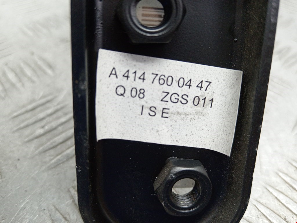 Ролик двери сдвижной (левый/правый средний верхний/нижний) MERCEDES-BENZ Vaneo 2001-2005