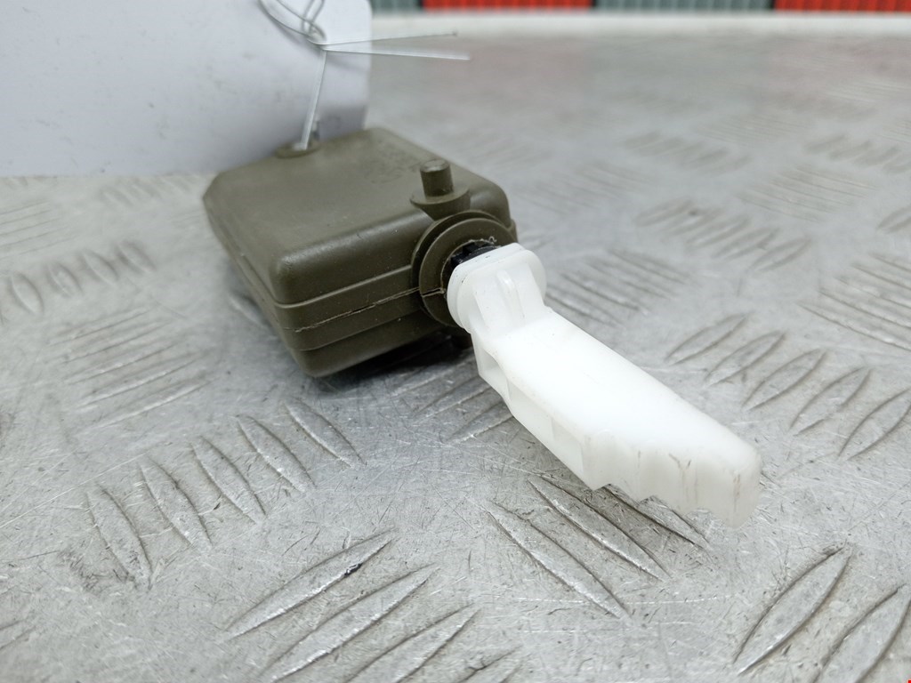 Активатор замка двери RENAULT Kangoo 2008-2021