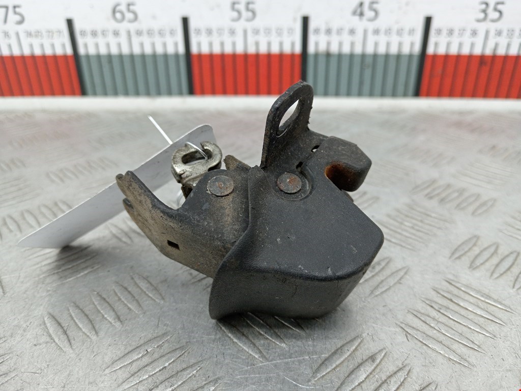 Замок двери распашной левой Opel Combo C (2001-2011)