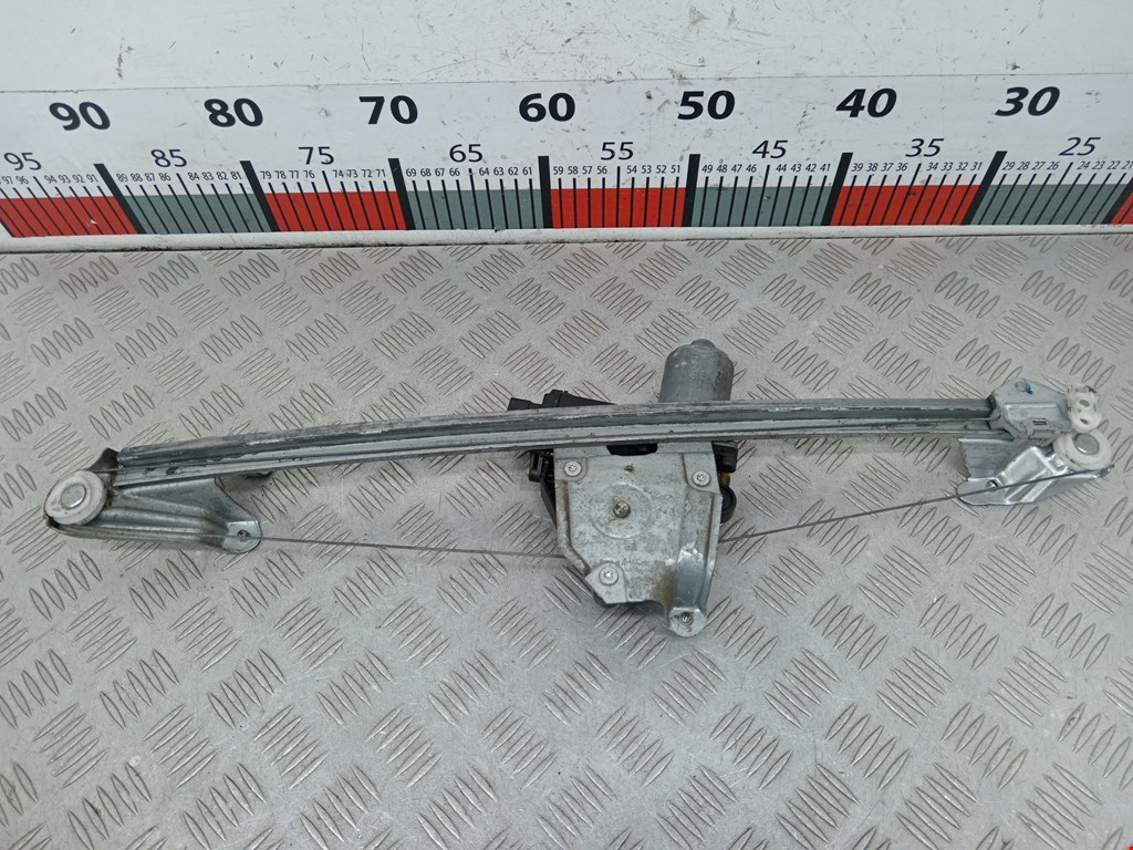 Стеклоподъемник задний правый OPEL Zafira A 1999-2005