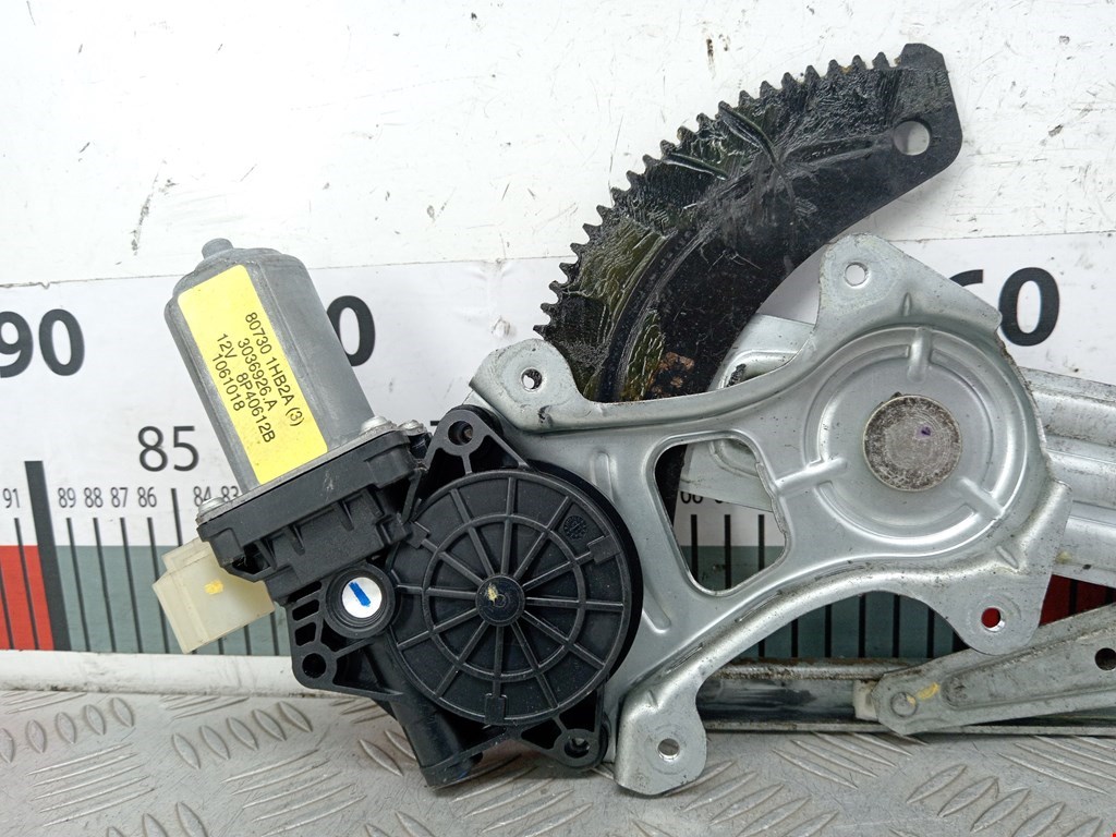 Стеклоподъемник передний правый NISSAN Note E12 2013-2020