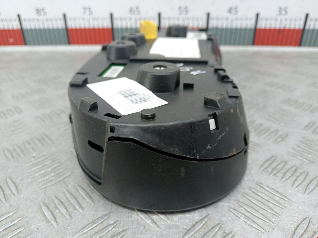 Панель приборов (щиток) PEUGEOT 308 2007-2015