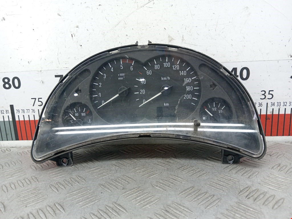 Панель приборов (щиток) OPEL Combo C 2001-2011