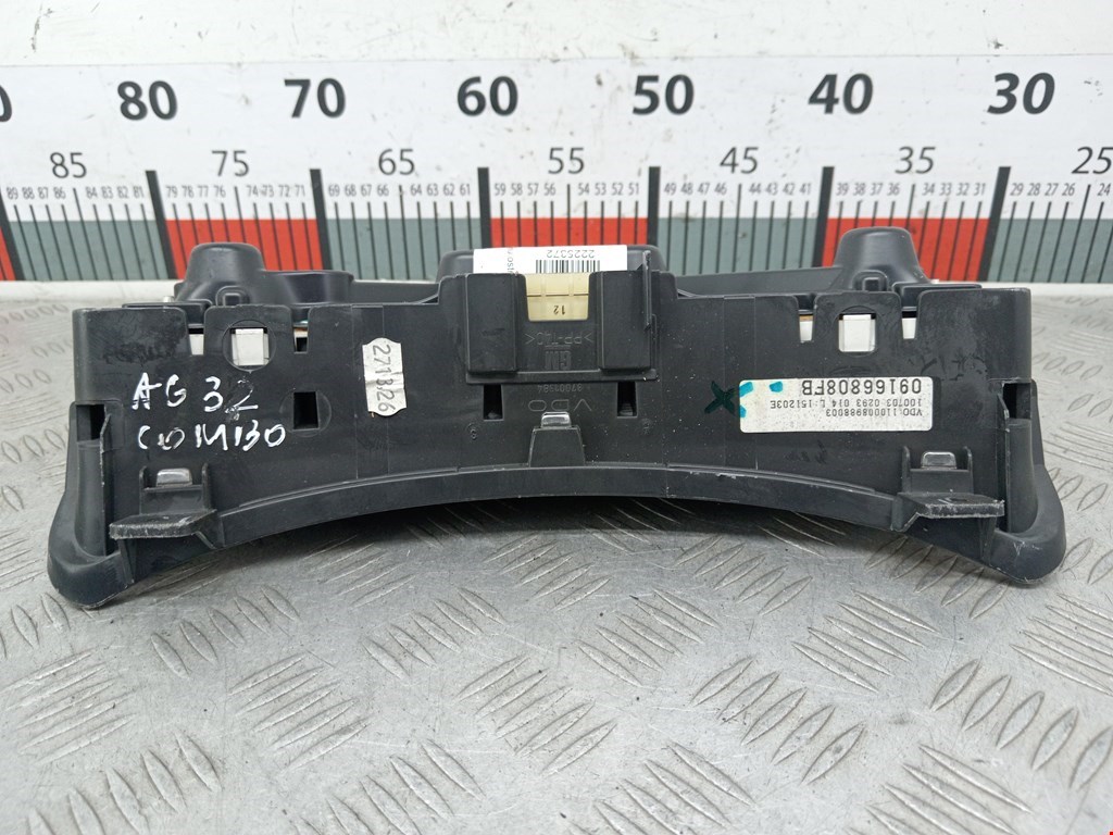 Панель приборов (щиток) OPEL Combo C 2001-2011