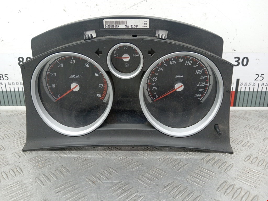 Панель приборов (щиток) OPEL Astra H/Family 2004-2015