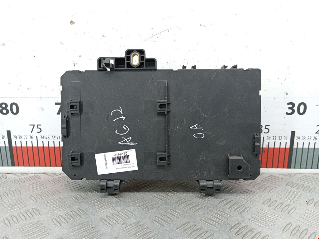 Датчик уровня в бачок омывателя OPEL Astra H/Family 2004-2015