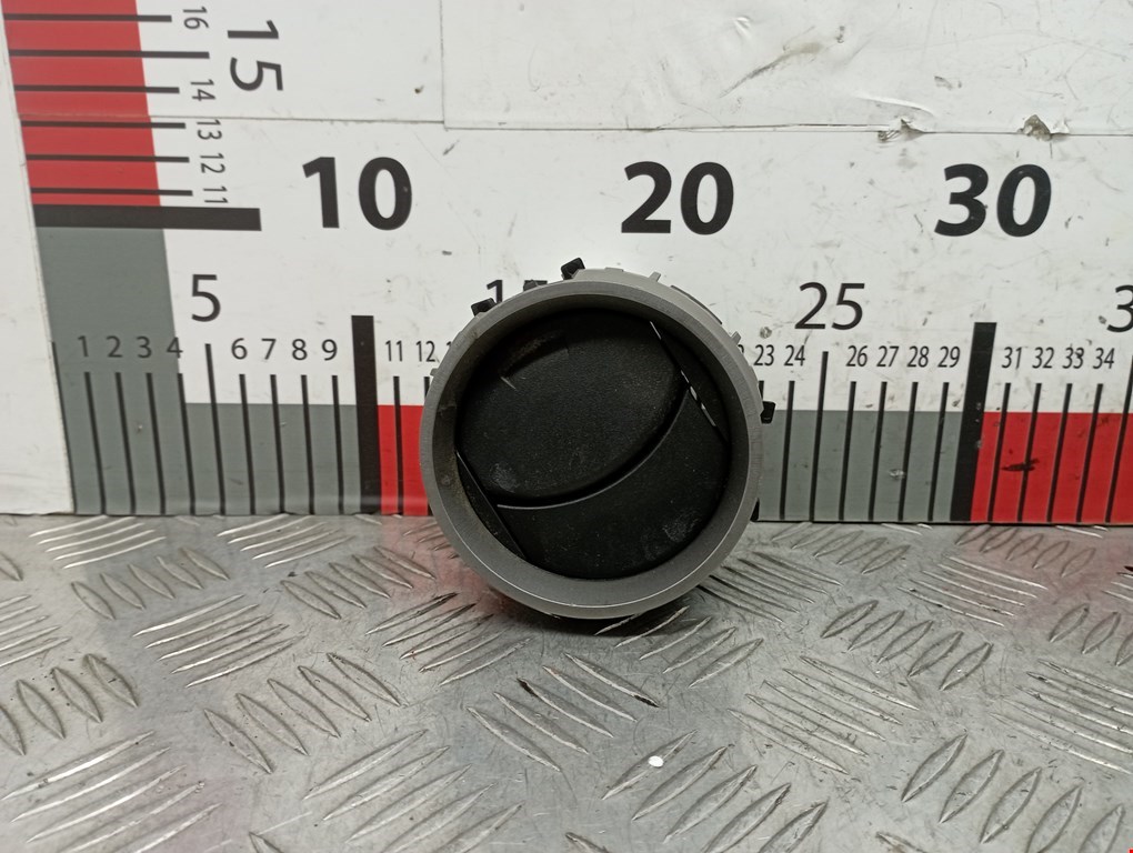 Дефлектор воздушный TOYOTA RAV 4 XA30 2006-2012