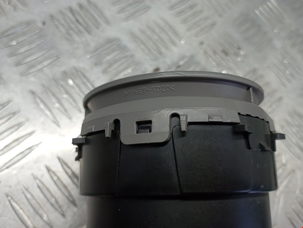 Дефлектор воздушный TOYOTA RAV 4 XA30 2006-2012