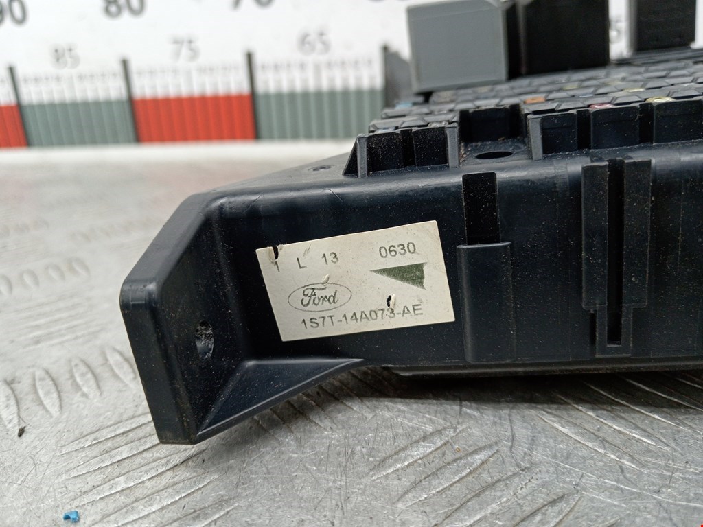 Датчик уровня в бачок омывателя FORD Mondeo III 2000-2007