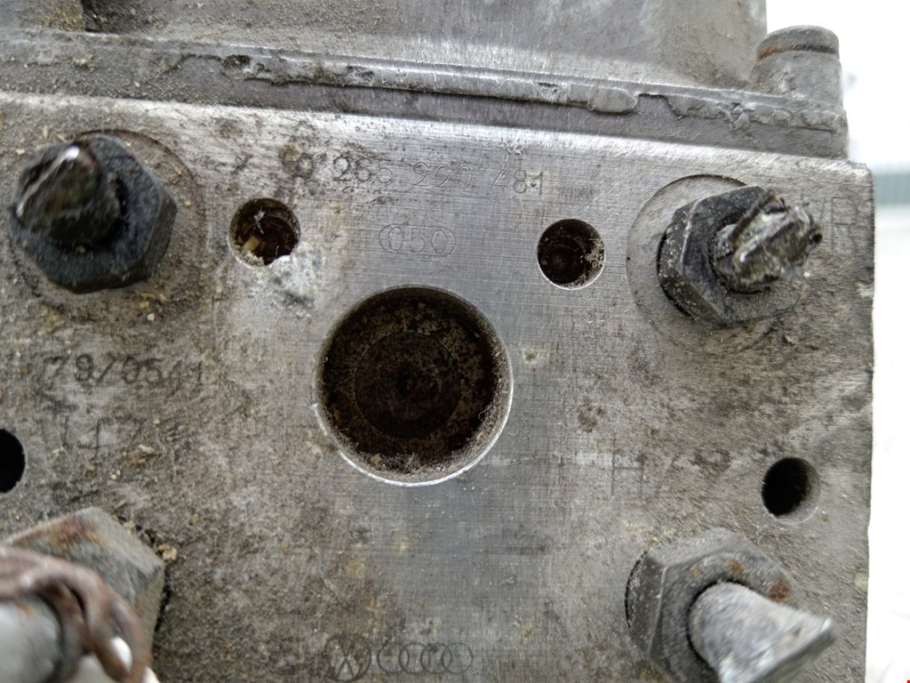 Блок ABS (насос) AUDI A6 C5 1997-2004