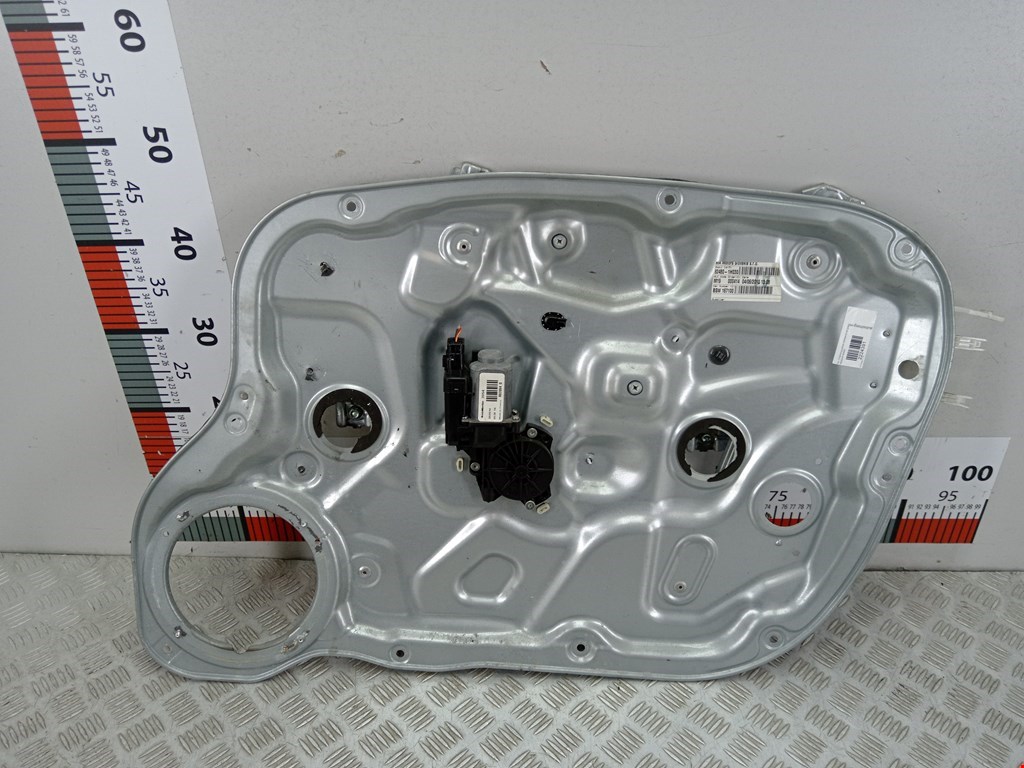 Стеклоподъемник передний правый KIA Cee'd I 2006-2012