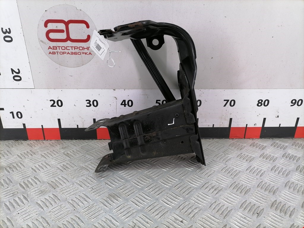 Отбойник бампера передний левый Mercedes C-Class (W203) (2000-2008)