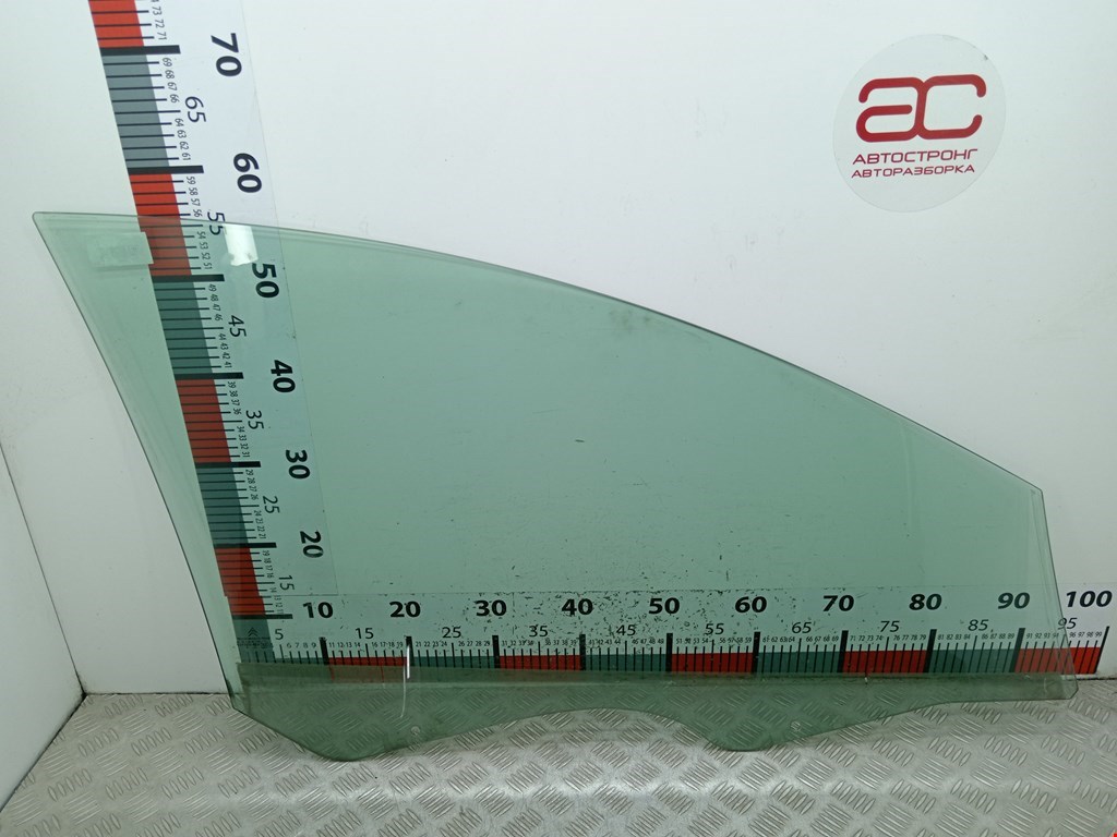 Стекло двери переднее левое CITROEN C5 I 2001-2008