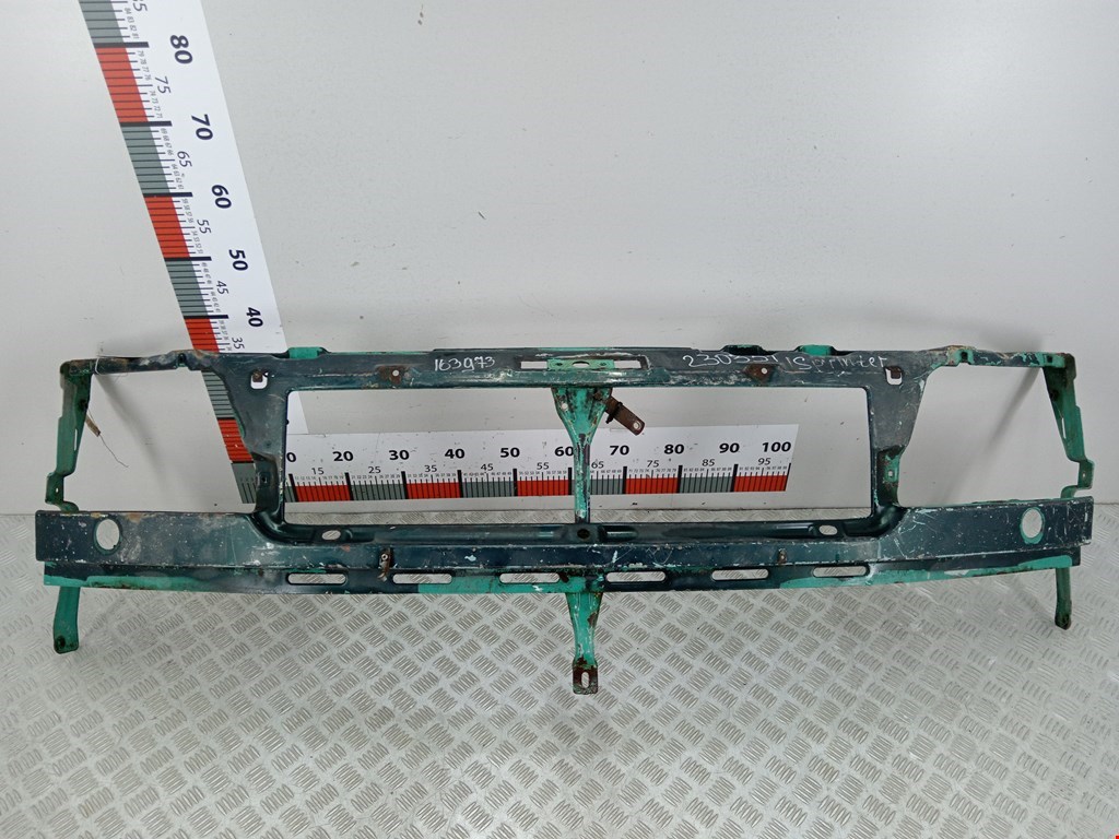 Панель передняя (передняя монтажная панель рамка передняя телевизор) Mercedes Sprinter 1 (W901-905) (1995-2006)