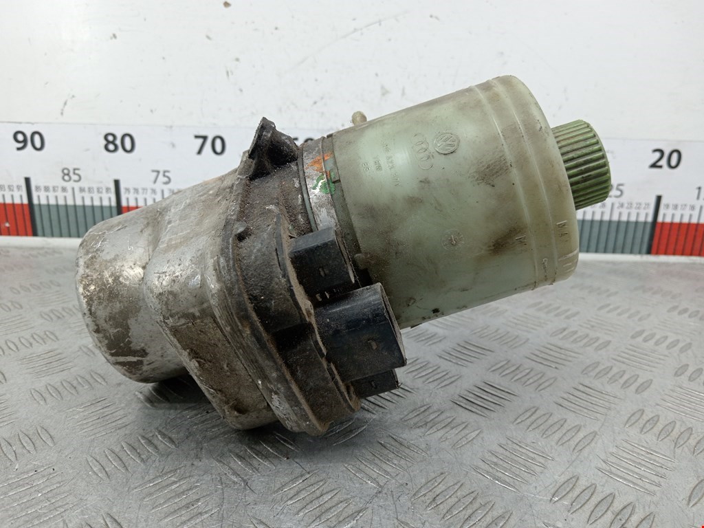 Насос гидроусилителя руля (ГУР) VOLKSWAGEN Polo IV 2001-2009