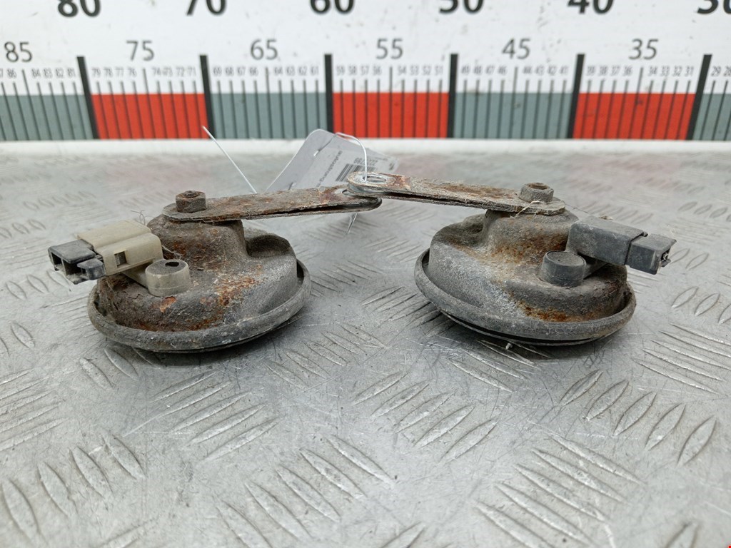 Сигнал звуковой (гудок клаксон) TOYOTA Avensis 2003-2008