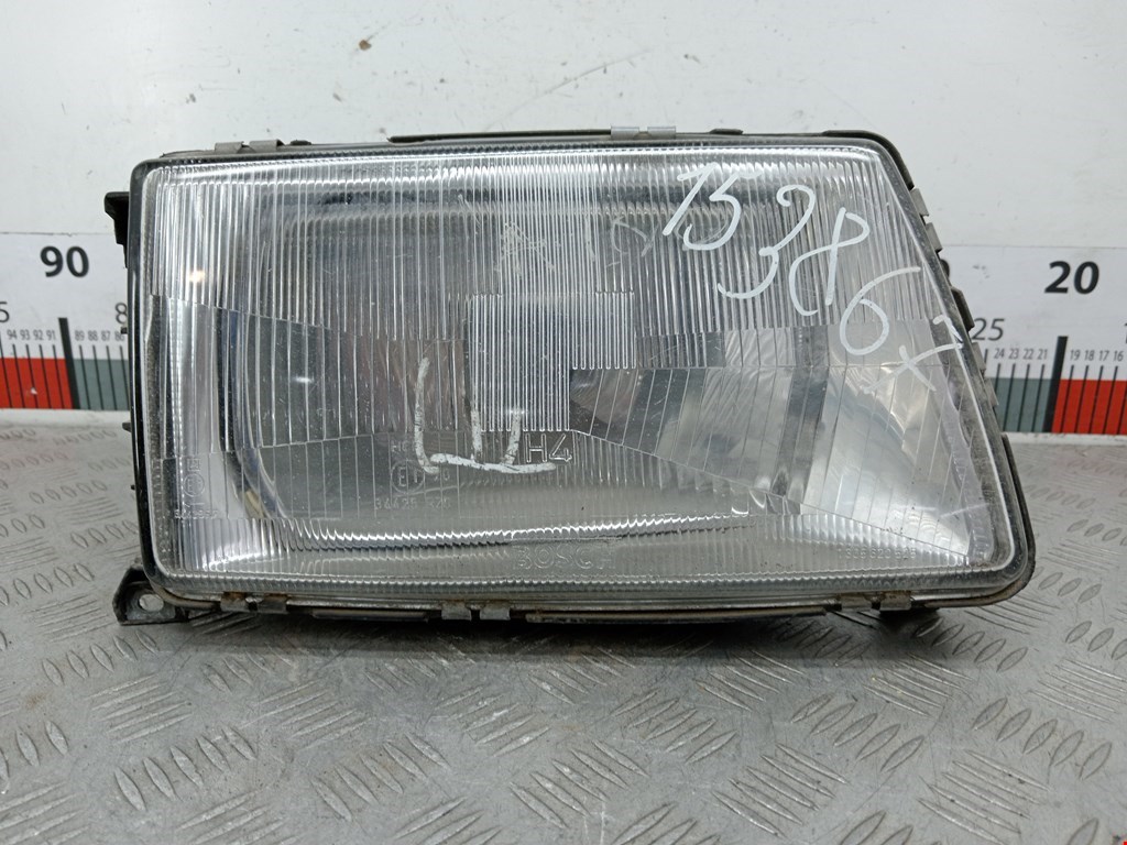 Фара правая Audi 100 C4 (1990-1994)