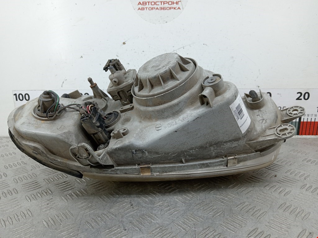 Фара правая KIA Carnival I 1999-2005