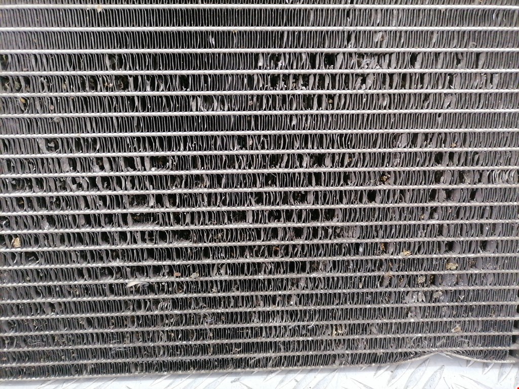 Радиатор кондиционера VOLVO V70 III 2007-2016