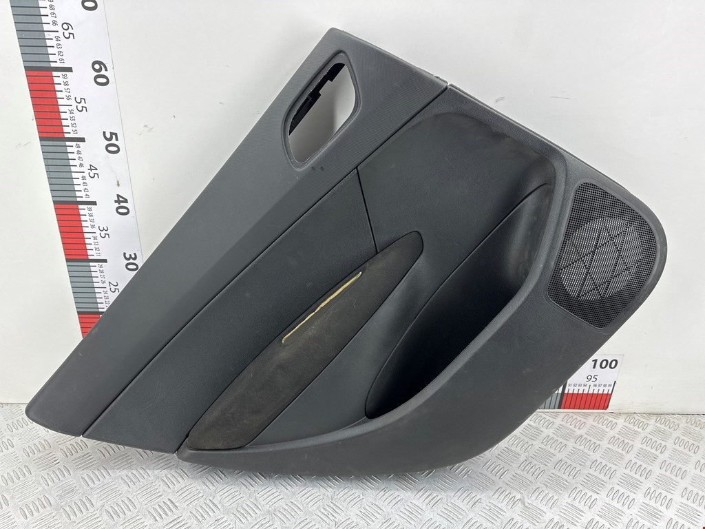 Обшивка двери задняя левая PEUGEOT 308 2007-2015