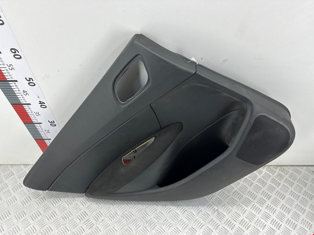 Обшивка двери задняя левая PEUGEOT 308 2007-2015