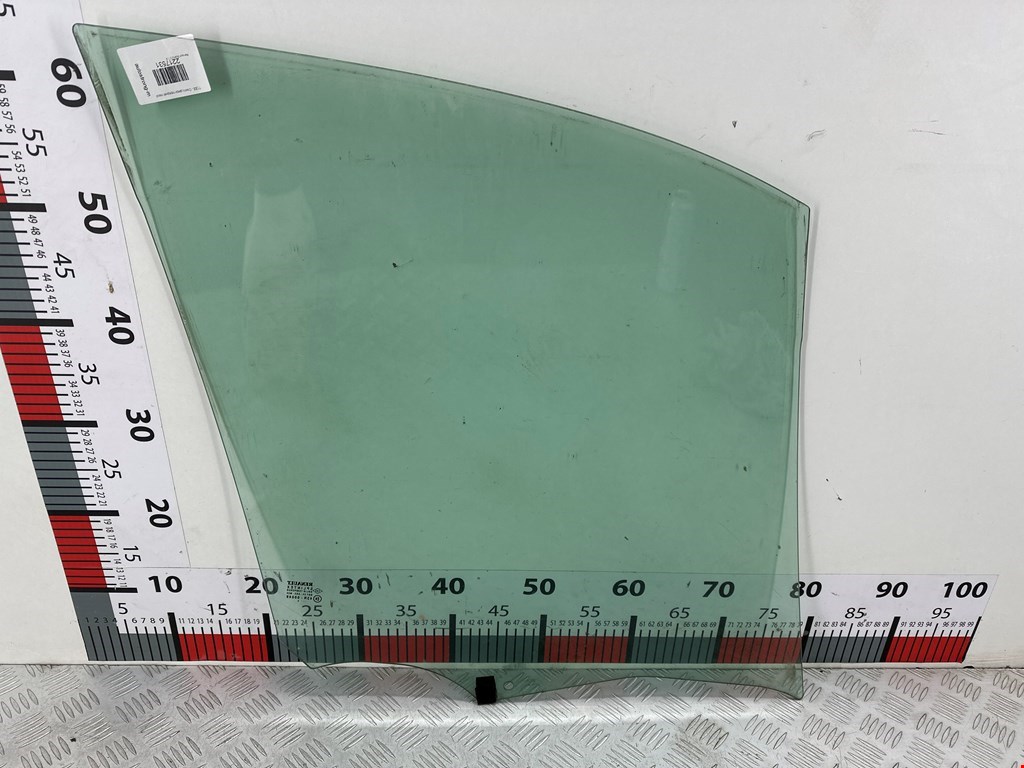 Стекло двери переднее левое RENAULT Scenic II 2003-2010