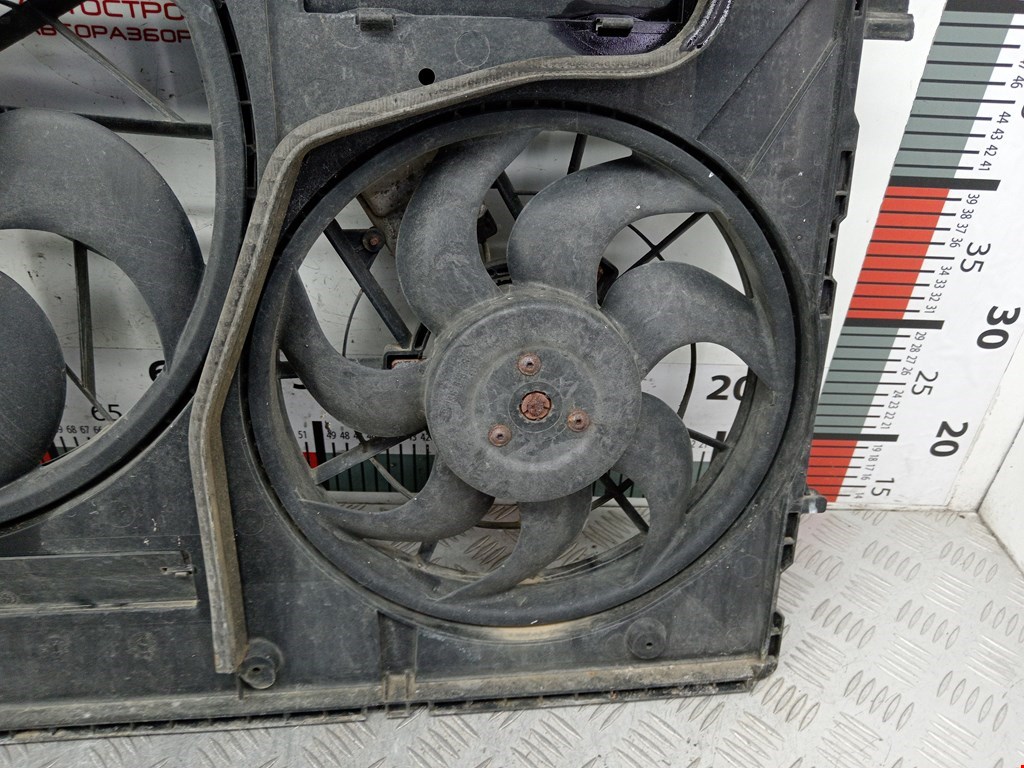 Вентилятор радиатора основного PORSCHE Cayenne 955/957 2002-2010